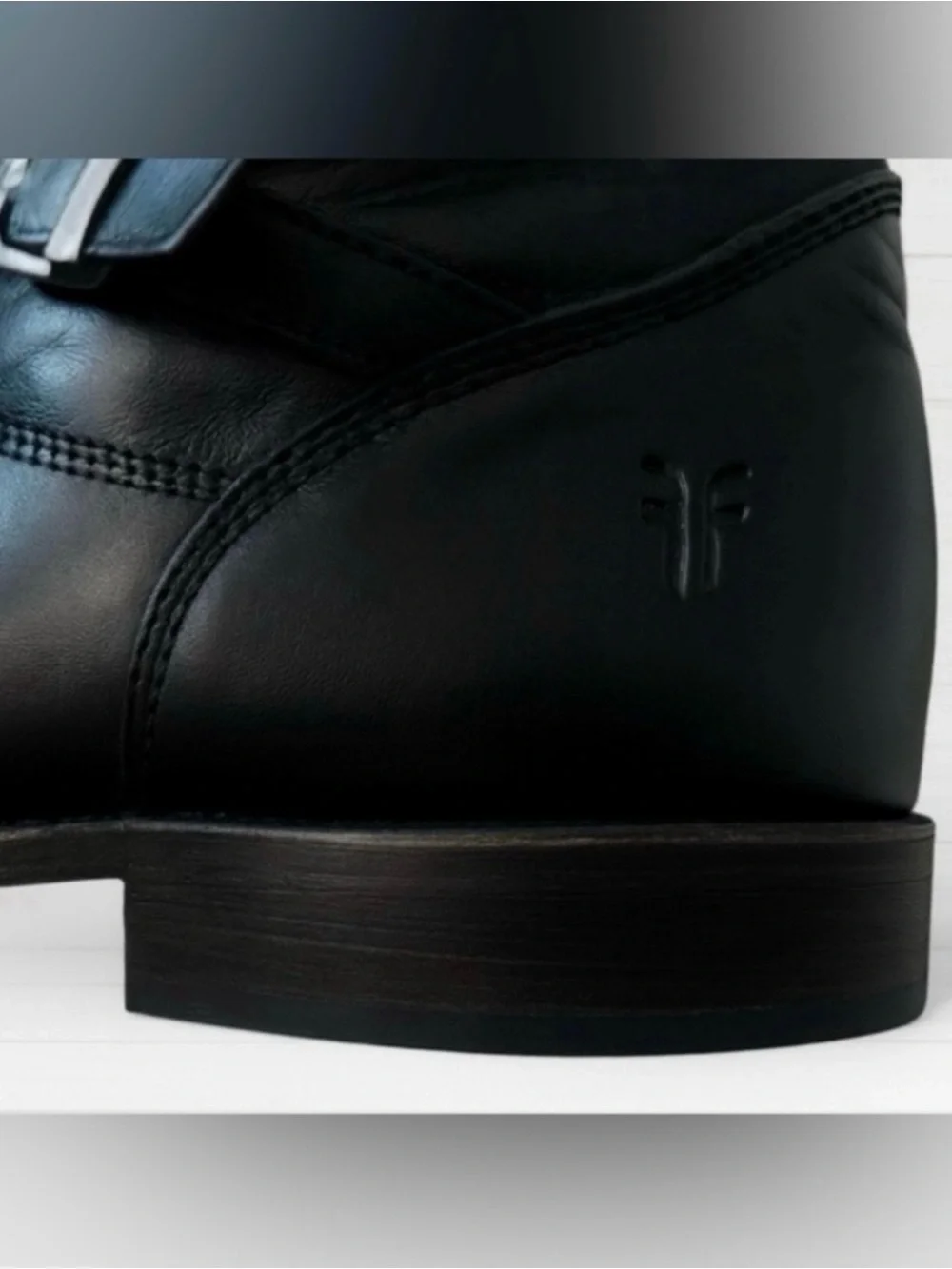 Frye. Black Leather. Double Buckle Straps.
Shirley Boots. Low Heel. Women
5.5 - Picture 5 of 5